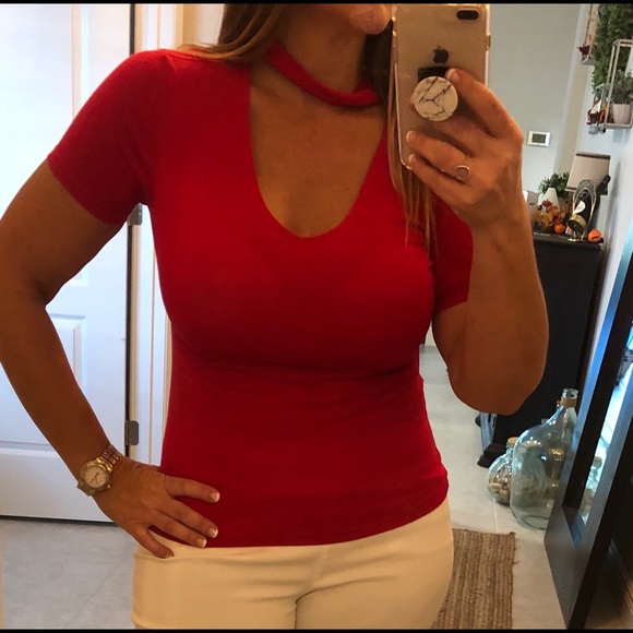 Cherry Red Holiday Top 🎁 - Picture 1 of 2